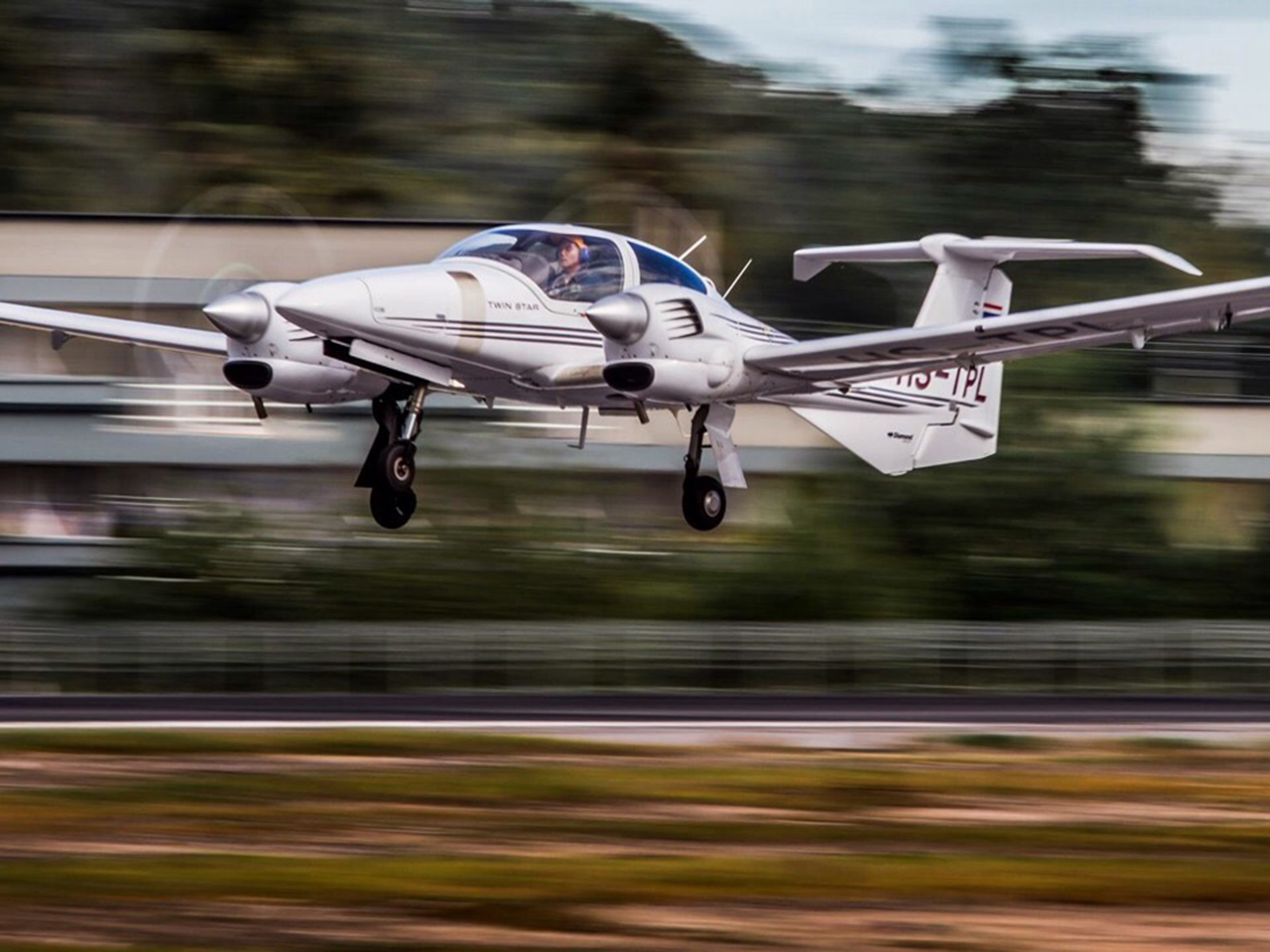 Diamond DA42 Twin Star